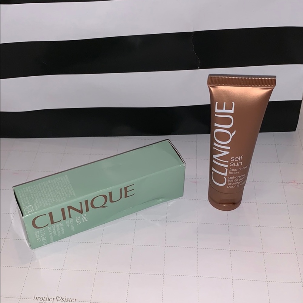 Clinique Self Sun Face